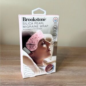 NIB Brookstone Silica Pearl Migraine Wrap cold or warm use Pink